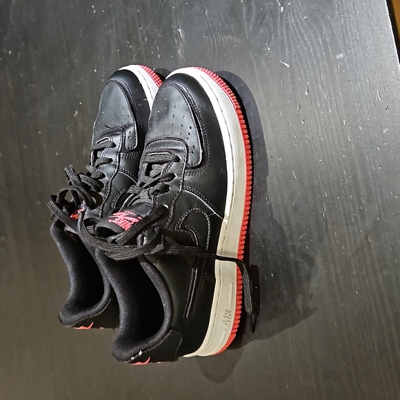 Nike Air Force 1 - Picture 3 of 9